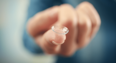 Contact lenses vs laser eye surgery_ The advantages and disadvantages